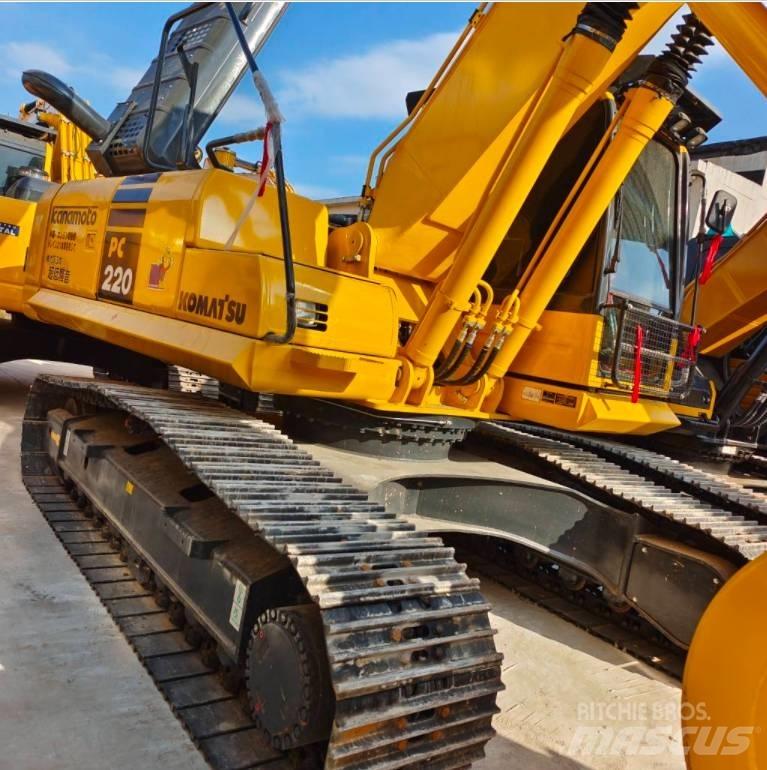 Komatsu PC 200-8 Vikšriniai ekskavatoriai