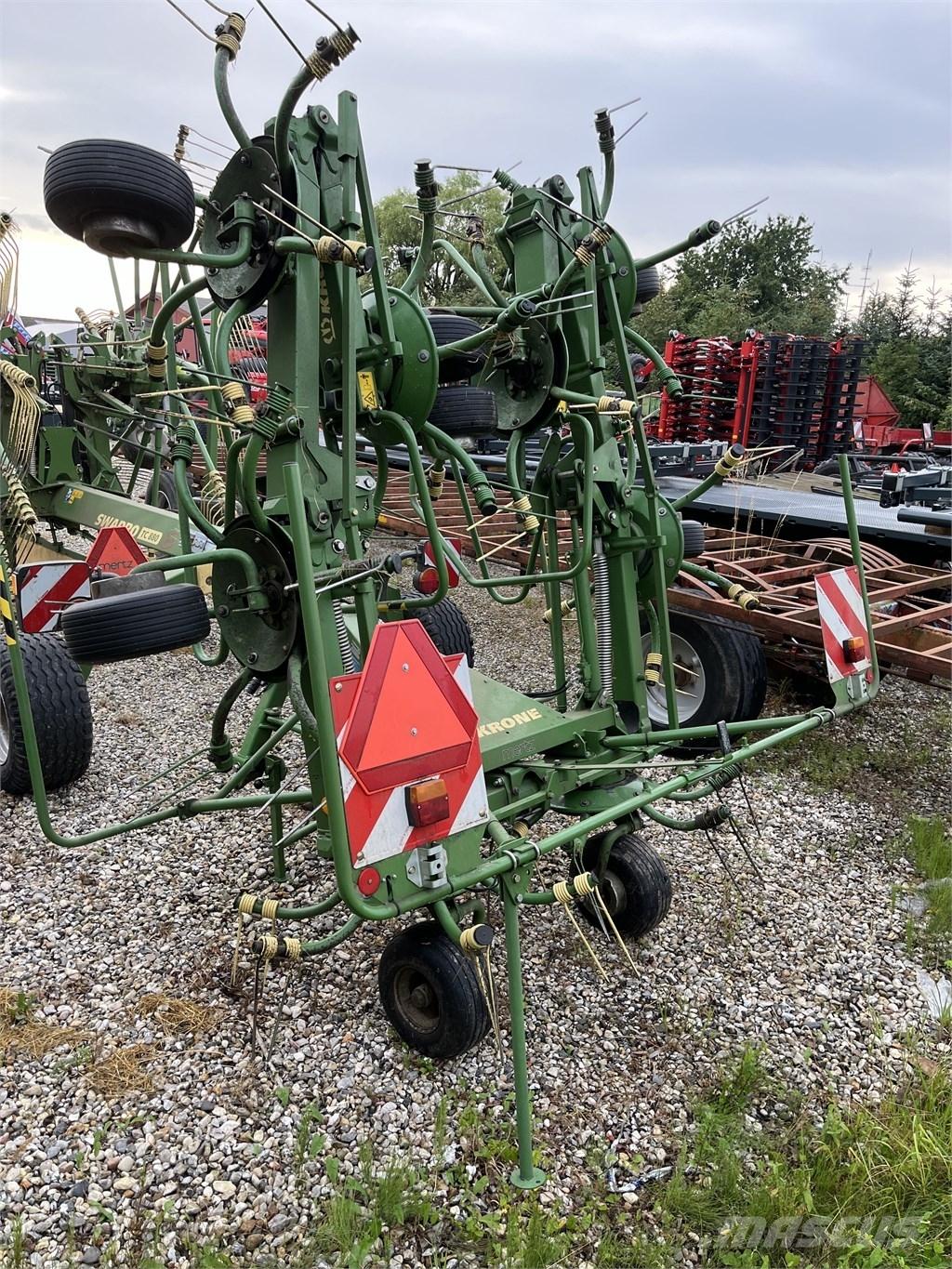 Krone KW 8.82/8 Šieno grėbliai ir vartytuvai