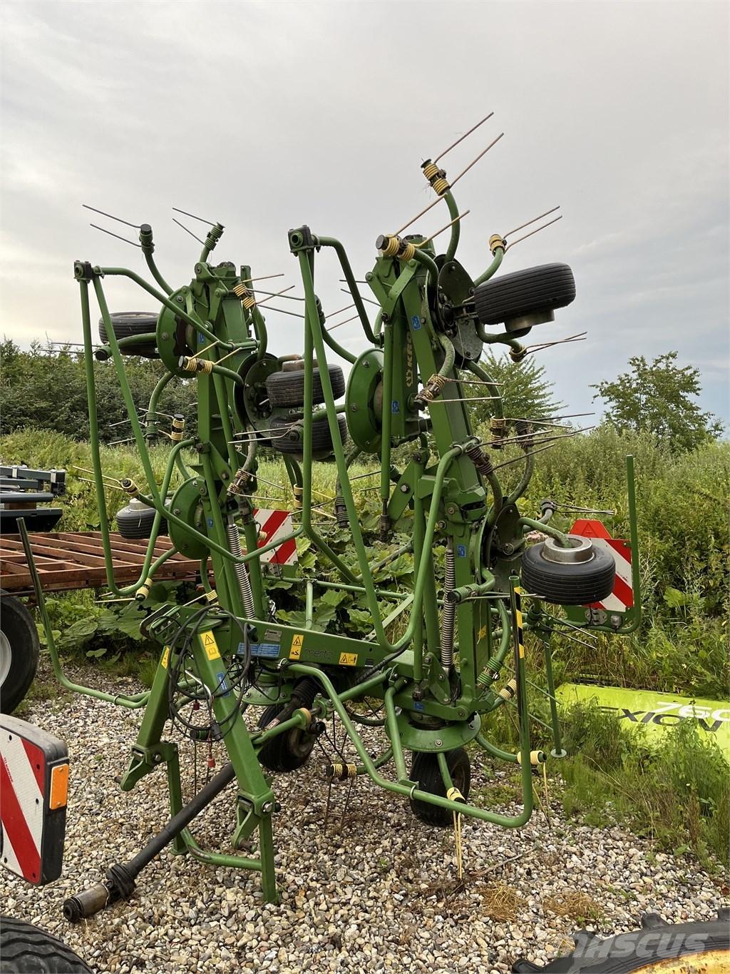 Krone KW 8.82/8 Šieno grėbliai ir vartytuvai