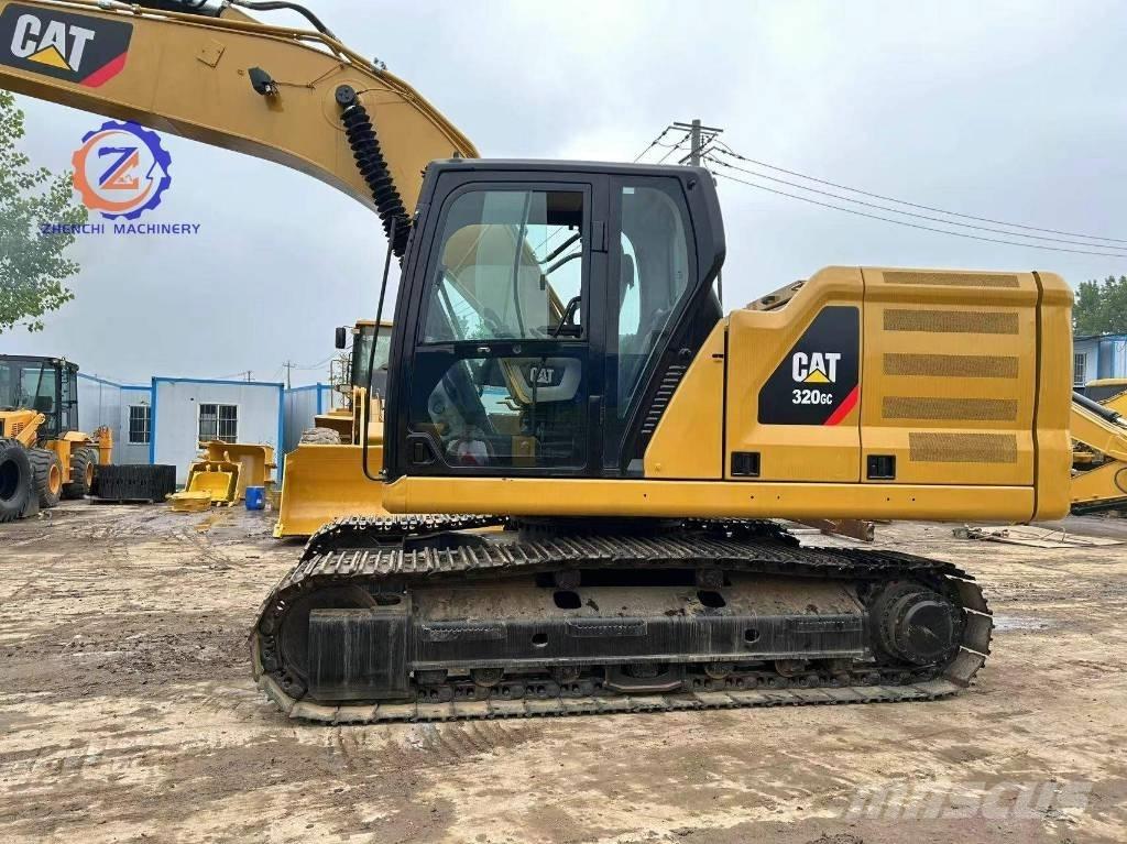 CAT 320 GC Vikšriniai ekskavatoriai
