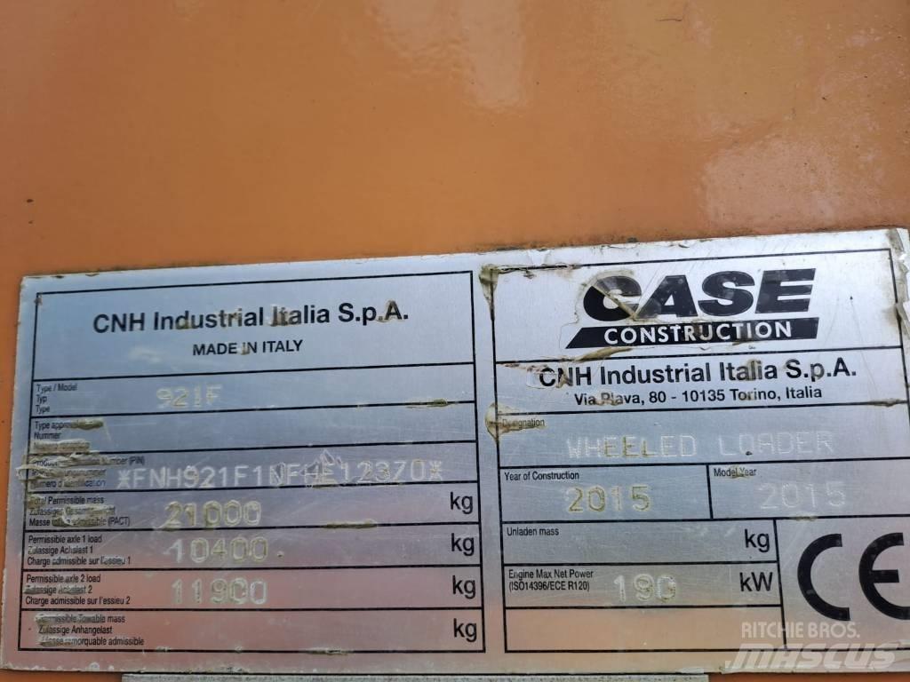 CASE 921 F Naudoti ratiniai krautuvai