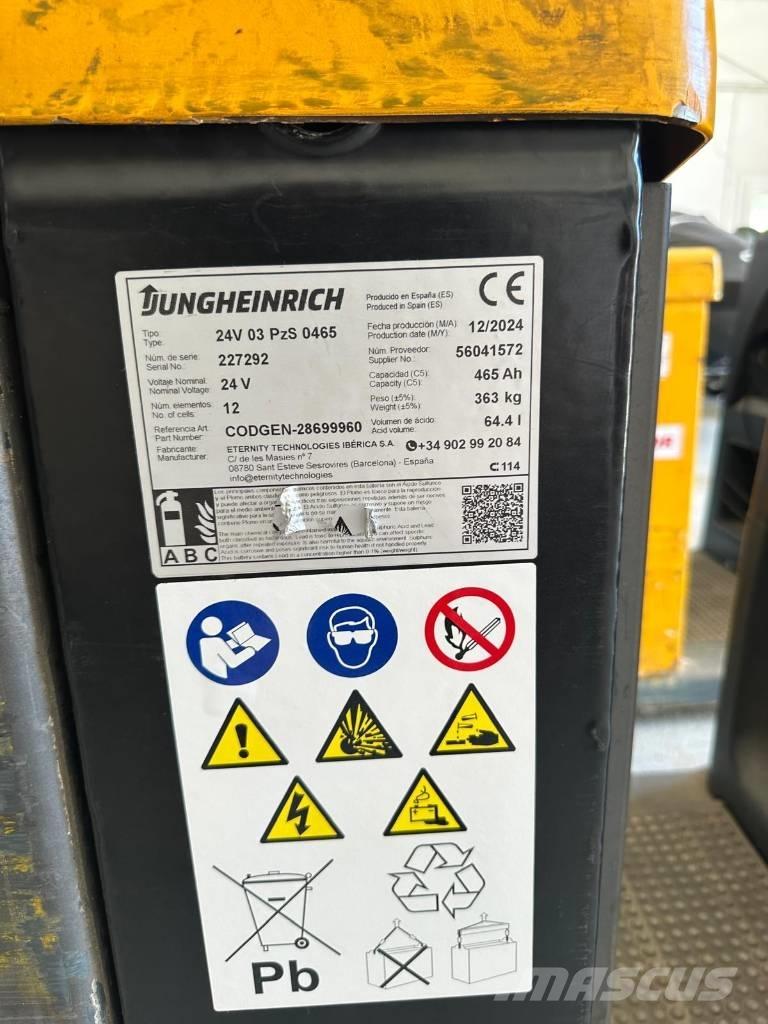 Jungheinrich ECE 225 Mažų aukščių keltuvai