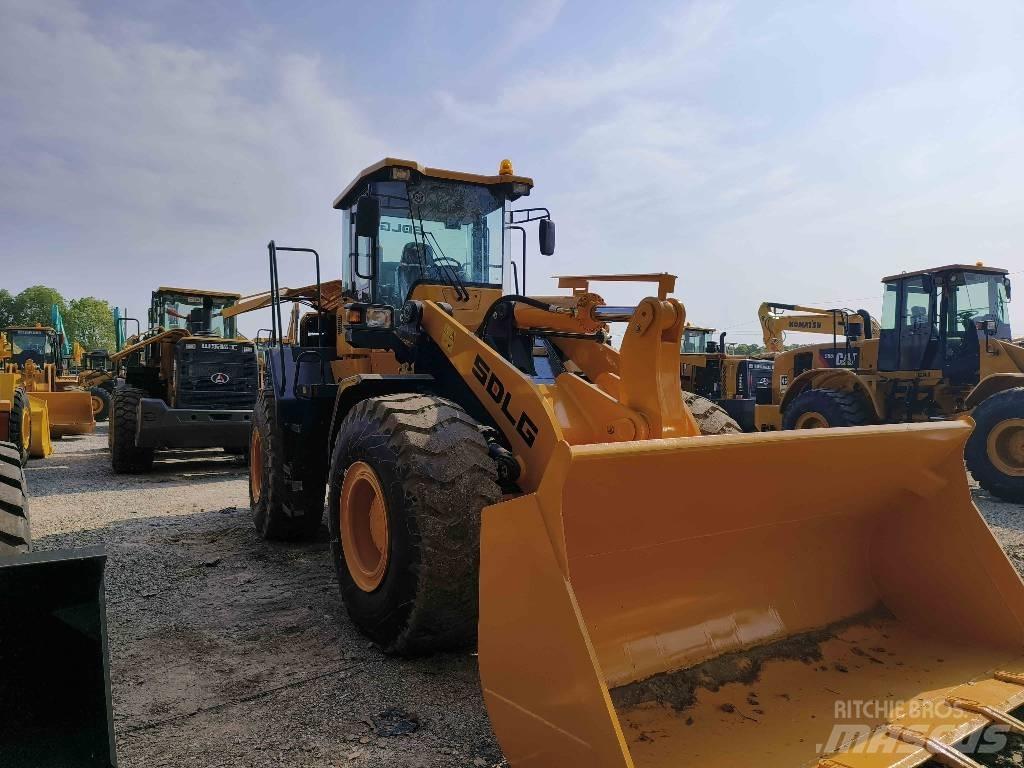 SDLG L 956 F Naudoti ratiniai krautuvai