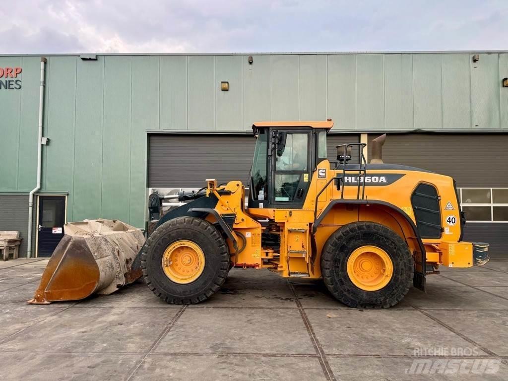 Hyundai HL960A Naudoti ratiniai krautuvai