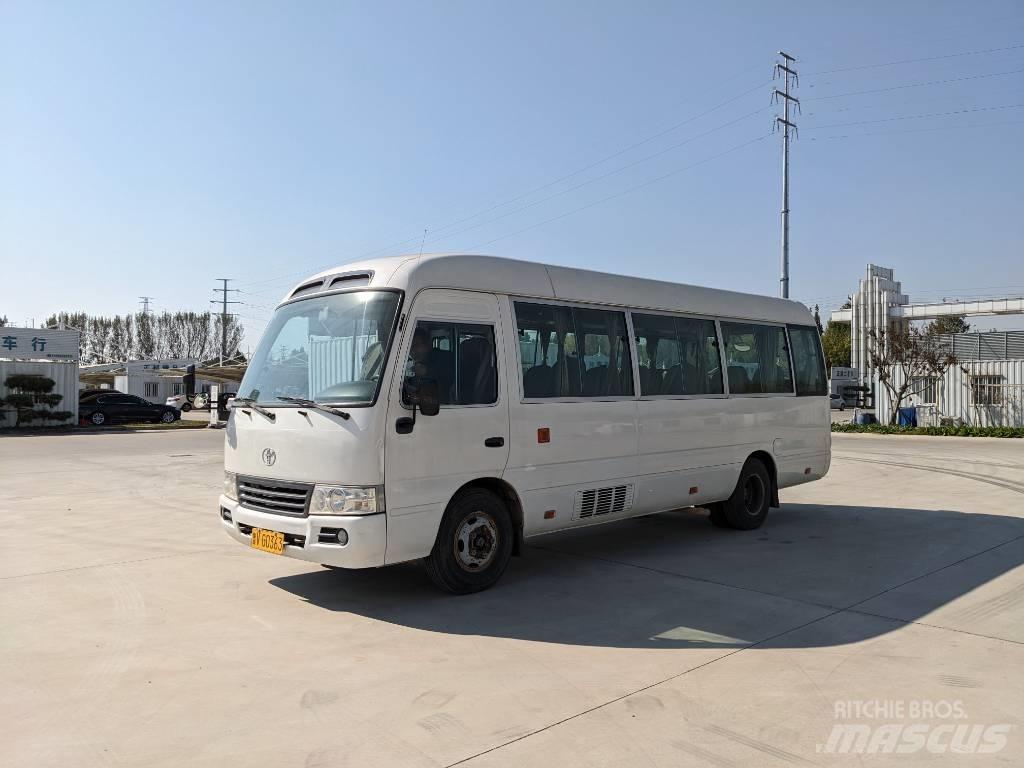 Toyota Coaster Tarpmiestiniai autobusai