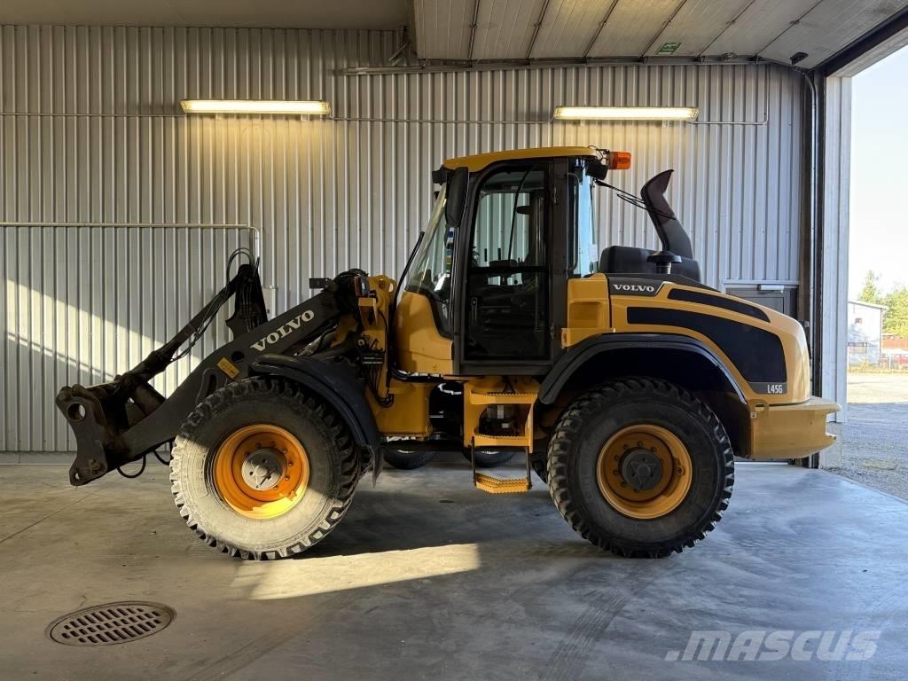 Volvo L 45 G TP/S Naudoti ratiniai krautuvai