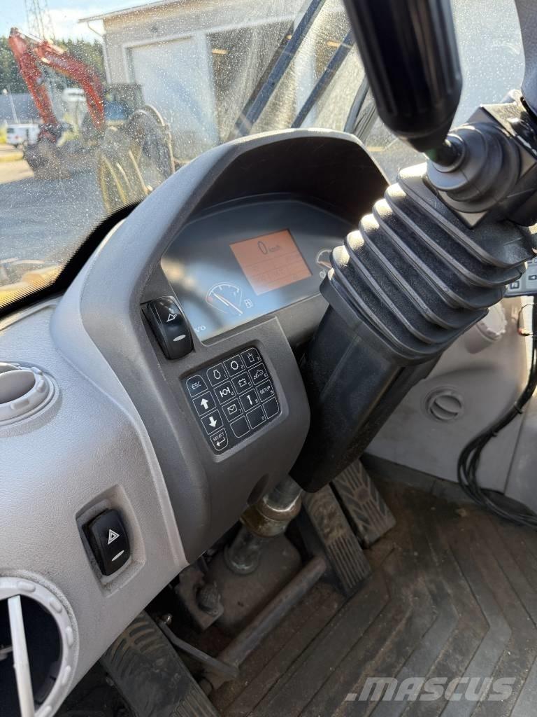 Volvo L 45 G TP/S Naudoti ratiniai krautuvai