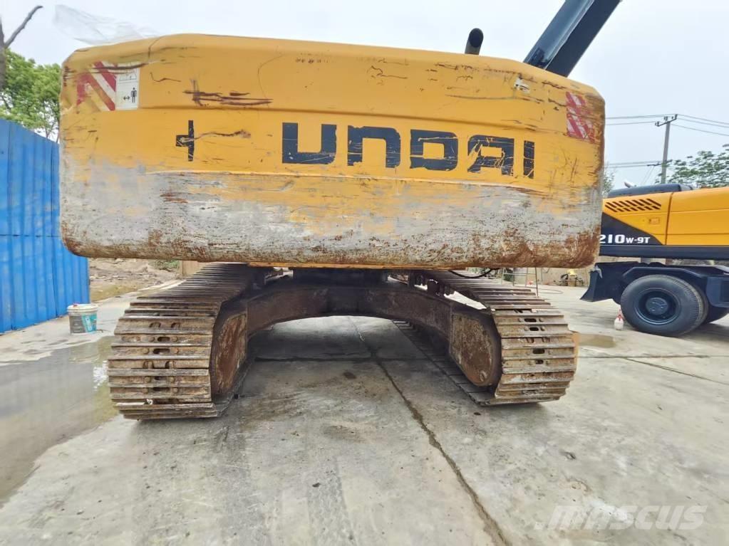 Hyundai R305LC Vikšriniai ekskavatoriai