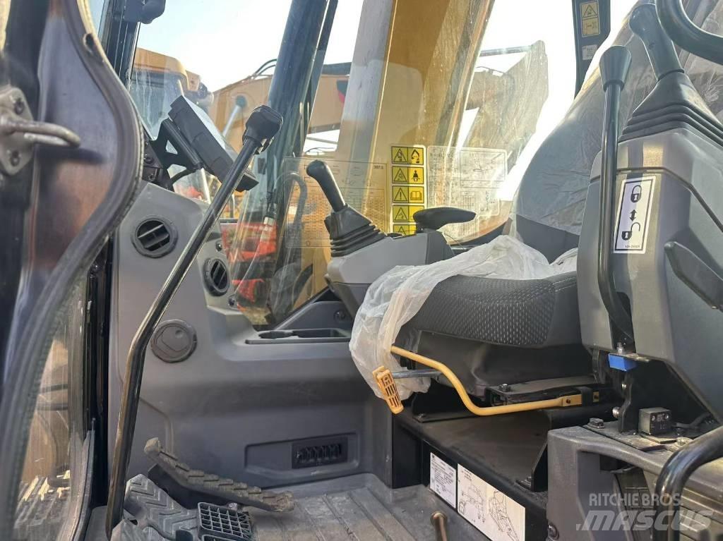 CAT 307.5 Mini ekskavatoriai < 7 t