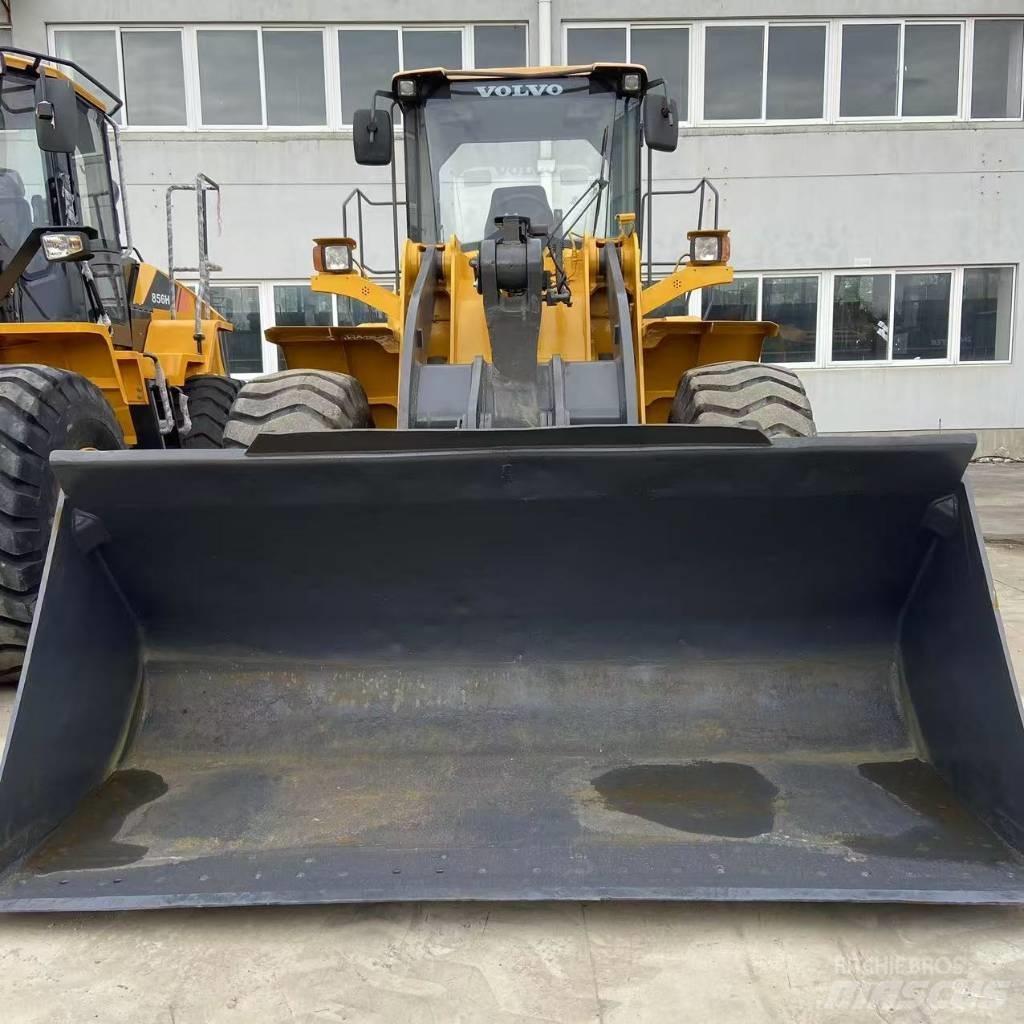 Volvo L 105 Naudoti ratiniai krautuvai