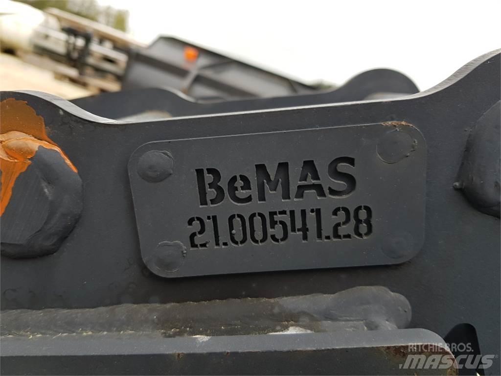  Bemas TL 300 SW010 Tranšėjų kasimo technika
