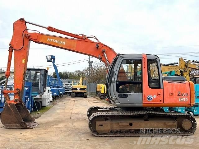 Kubota K-120 Vikšriniai ekskavatoriai