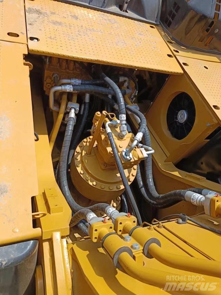 CAT 336 D2 Vikšriniai ekskavatoriai