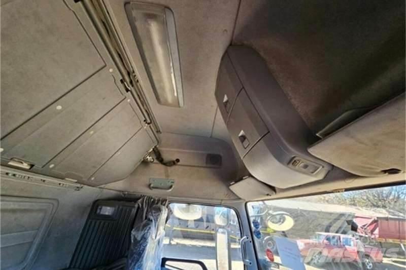 UD TRUCKS QUON Kita