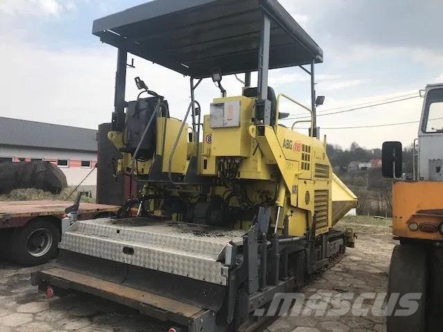 ABG Titan 326 Asfalto klotuvai