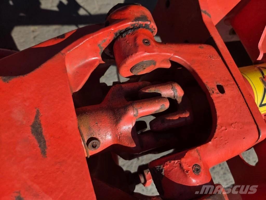 Kuhn GF 7601 MHO Šieno grėbliai ir vartytuvai