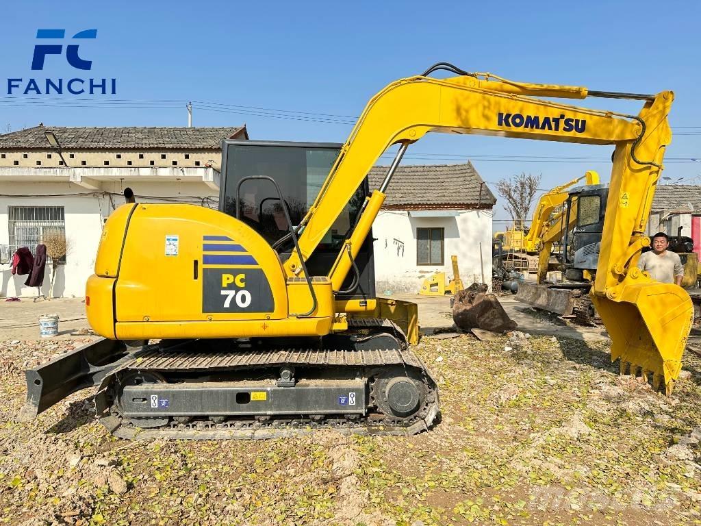 Komatsu PC 70 Vikšriniai ekskavatoriai