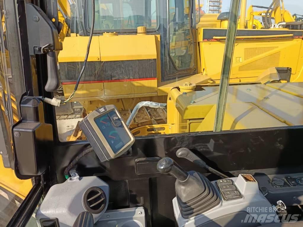 CAT 305.5 E 2 Vikšriniai ekskavatoriai