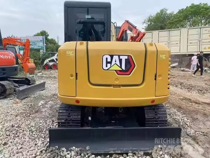 CAT 305.5 E 2 Vikšriniai ekskavatoriai