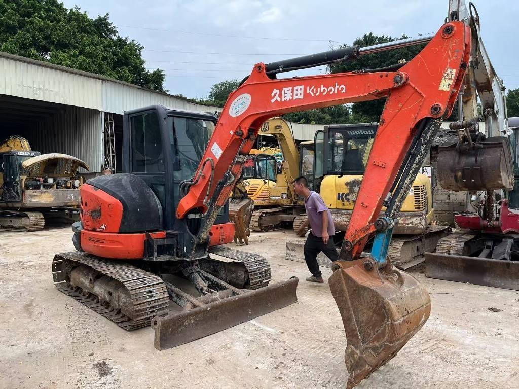 Kubota KX155-5 Vikšriniai ekskavatoriai