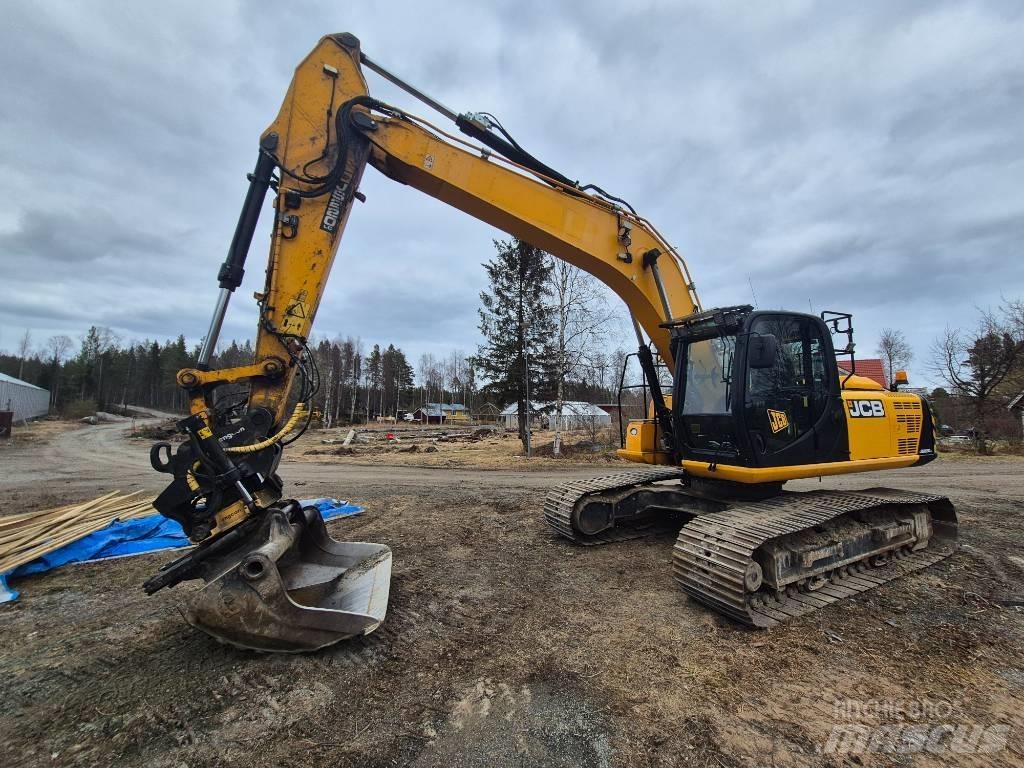 JCB 220 Vikšriniai ekskavatoriai