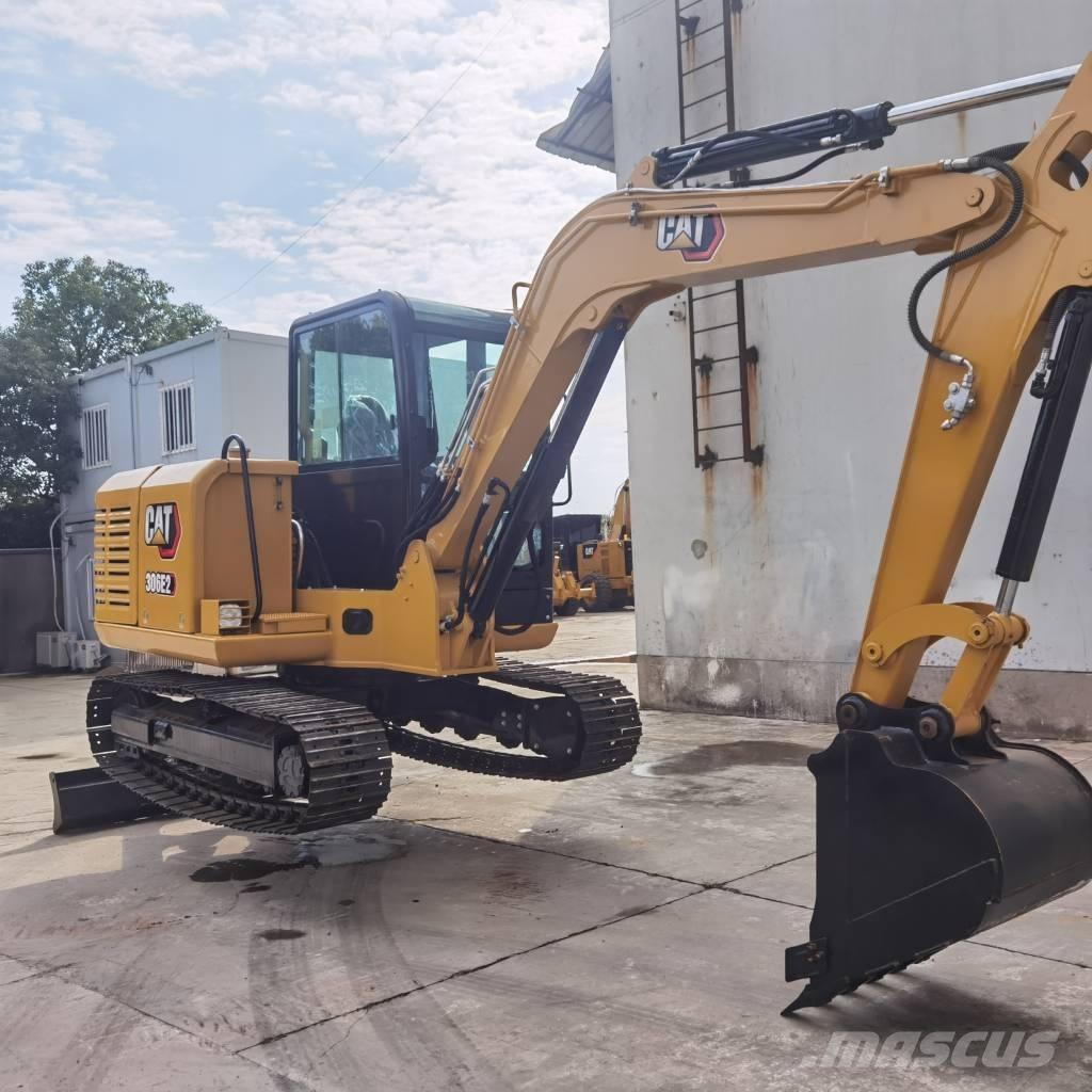 CAT 306E2 Mini ekskavatoriai < 7 t