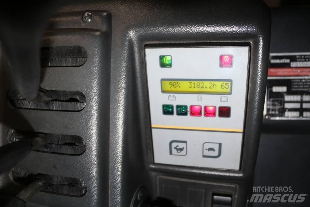 Komatsu FB15M-2R Elektriniai šakiniai krautuvai