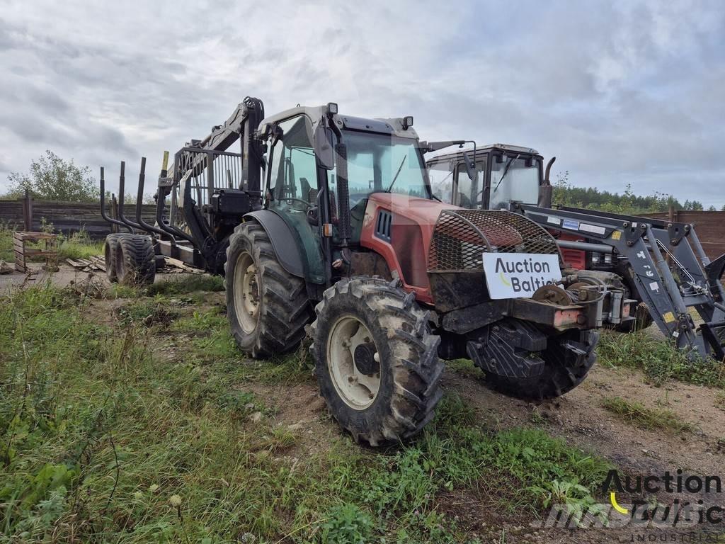 Hattat HTT A110 Naudoti miškovežiai (Forvarderiai)