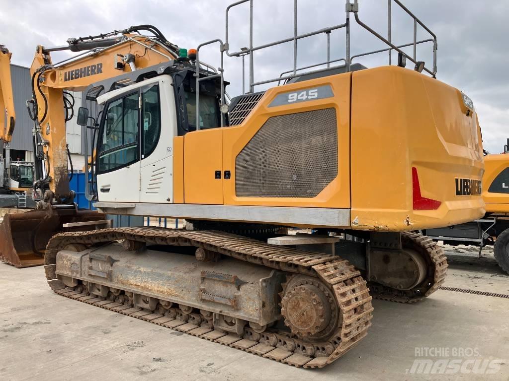 Liebherr R 945 Vikšriniai ekskavatoriai