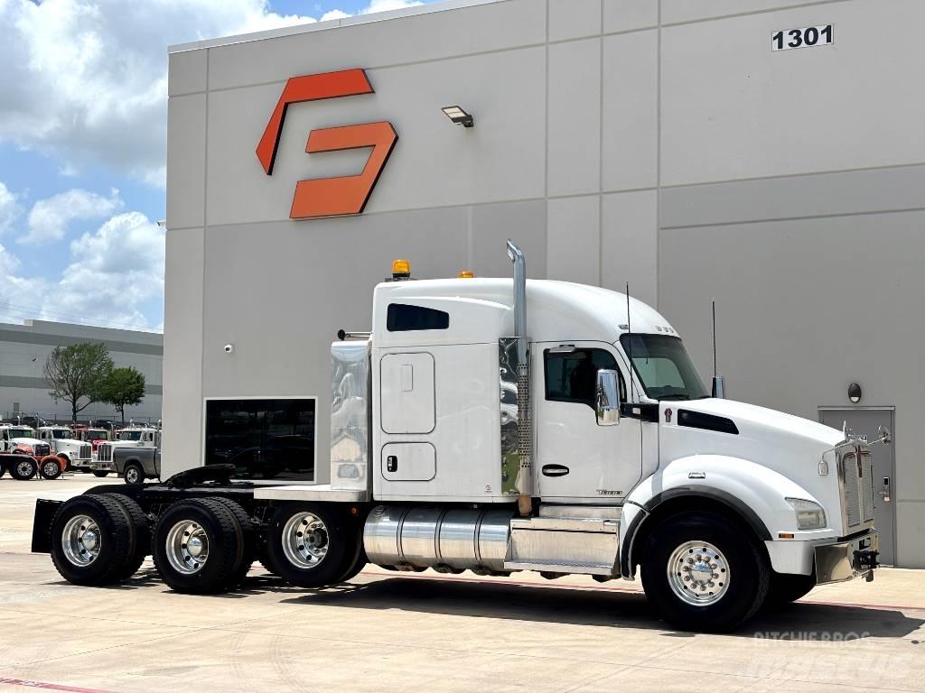 Kenworth T 880 Naudoti vilkikai