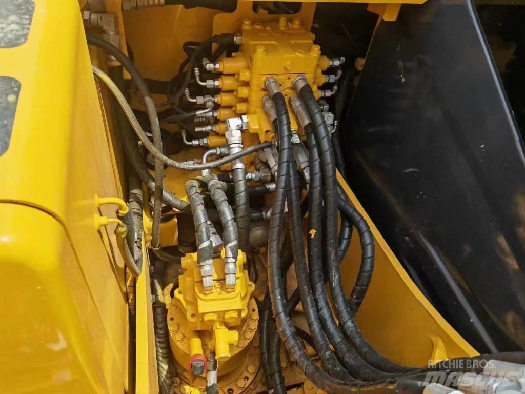Komatsu PC 130 LC-7 Vikšriniai ekskavatoriai