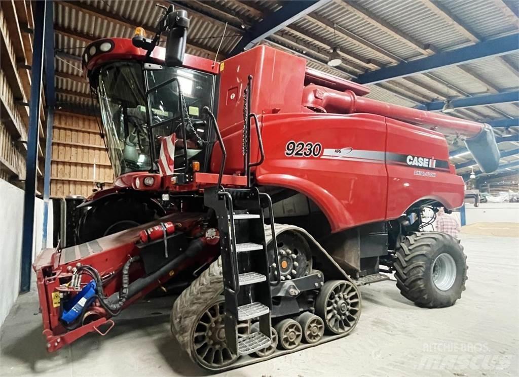 Case IH 9230 Derliaus nuėmimo kombainai
