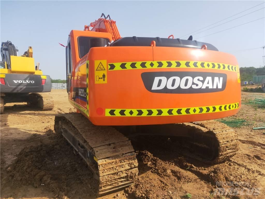Doosan DH 220 LC-7 Vikšriniai ekskavatoriai