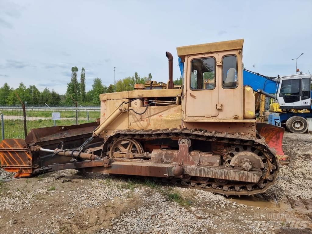 CAT T 130 Vikšriniai buldozeriai