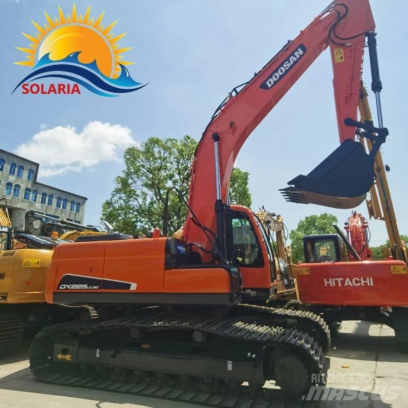 Doosan dx225lc-9c Vikšriniai ekskavatoriai