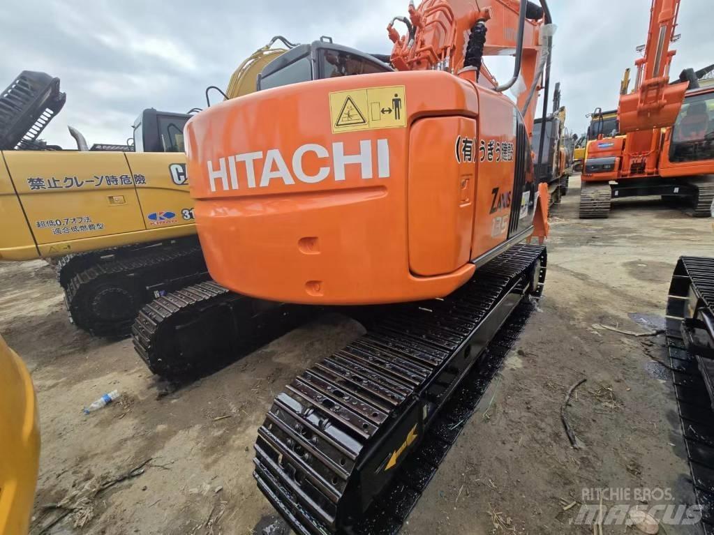 Hitachi ZX 135 US Vikšriniai ekskavatoriai