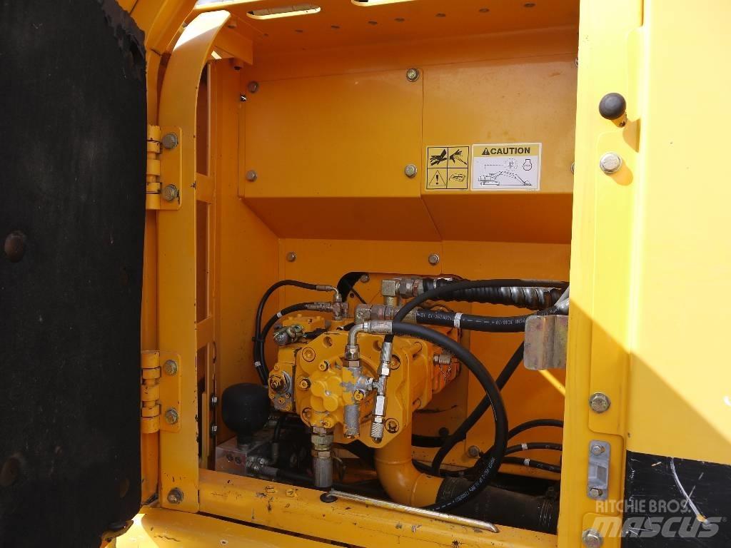 Hyundai R 140 LC-7 Vikšriniai ekskavatoriai