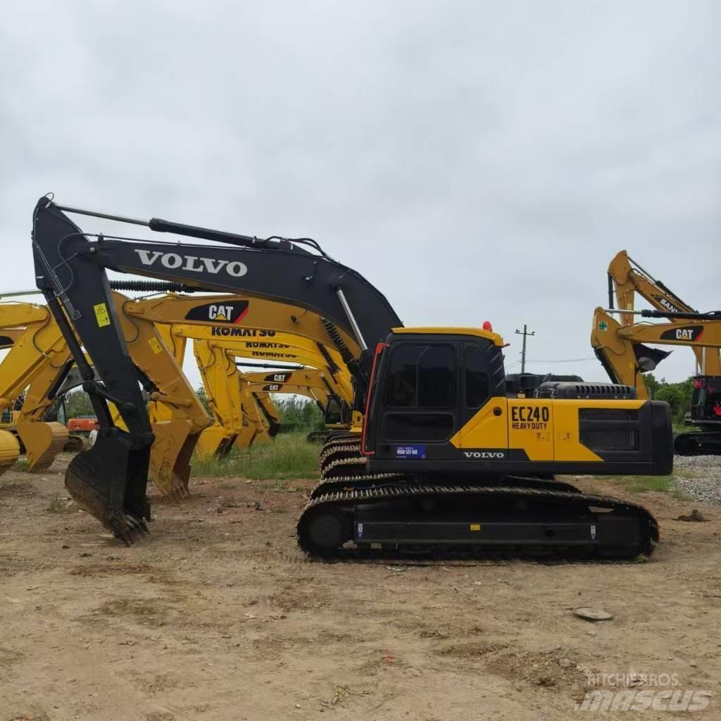Volvo EC 240 Vikšriniai ekskavatoriai