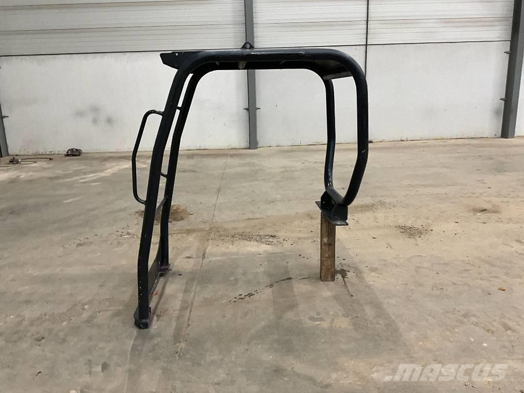 Kubota KX 91-3 Kabinos ir interjeras