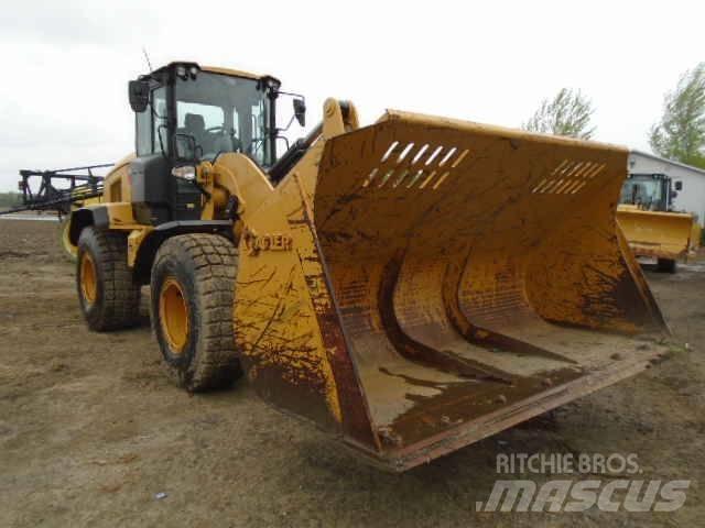 CAT 938M Naudoti ratiniai krautuvai