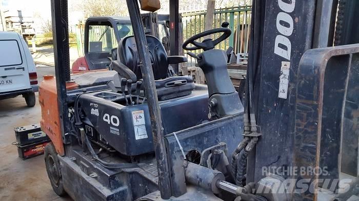 Doosan D40 SC-5 Dyzeliniai krautuvai