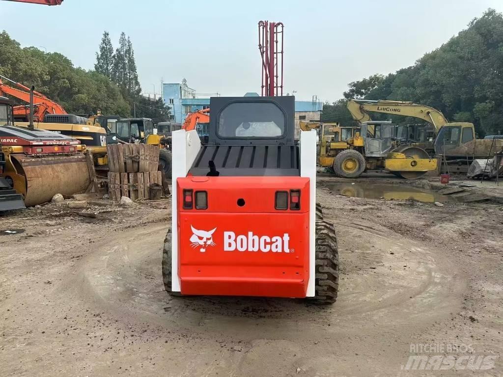 Bobcat S 185 Krautuvai su šoniniu pasukimu
