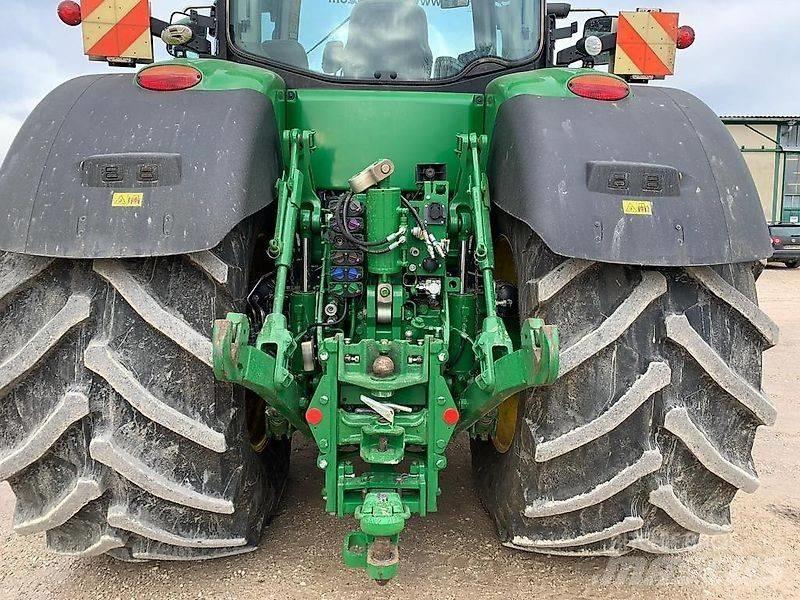 John Deere 8400R Traktoriai