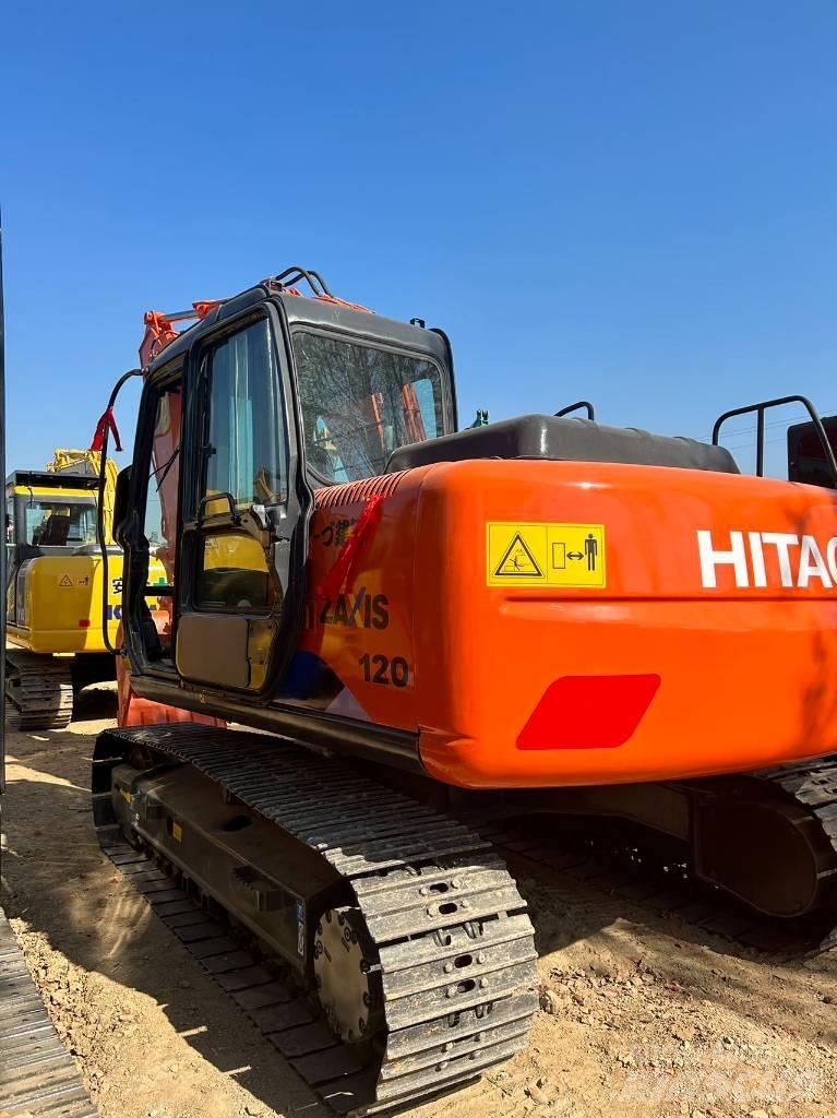 Hitachi ZX 120 Vidutinės galios ekskavatoriai 7-12 t
