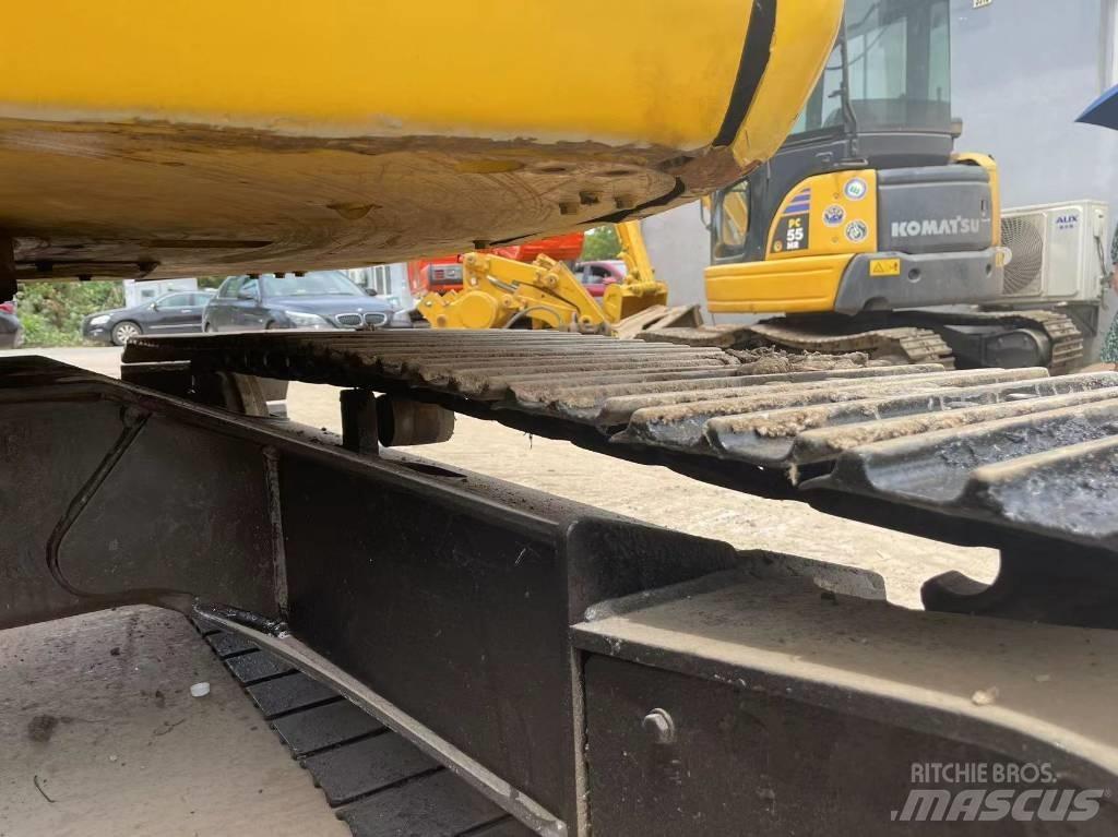 Komatsu 78 Vikšriniai ekskavatoriai