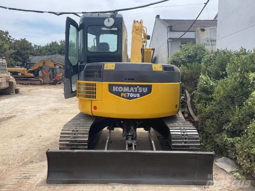Komatsu 78 Vikšriniai ekskavatoriai