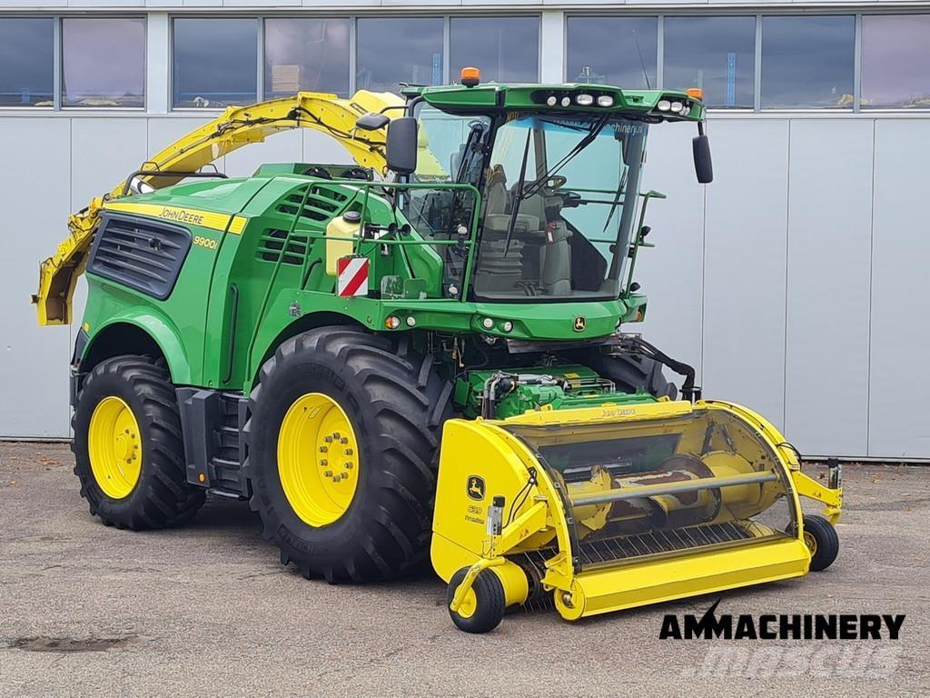 John Deere 9900 i Pašarų kombainai