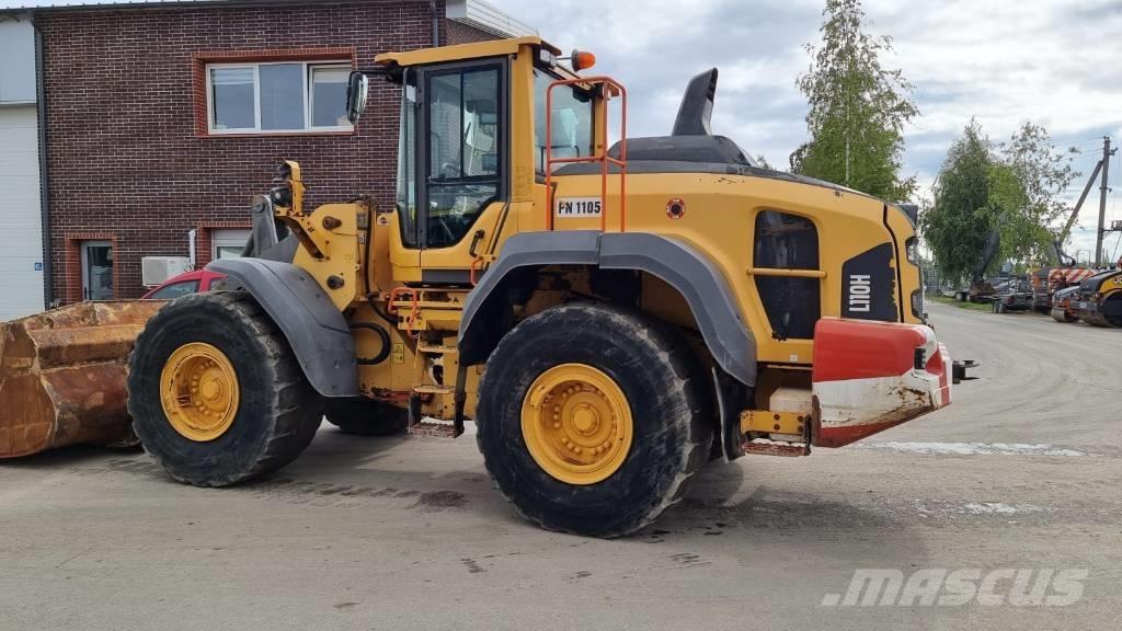 Volvo L 110 H Naudoti ratiniai krautuvai