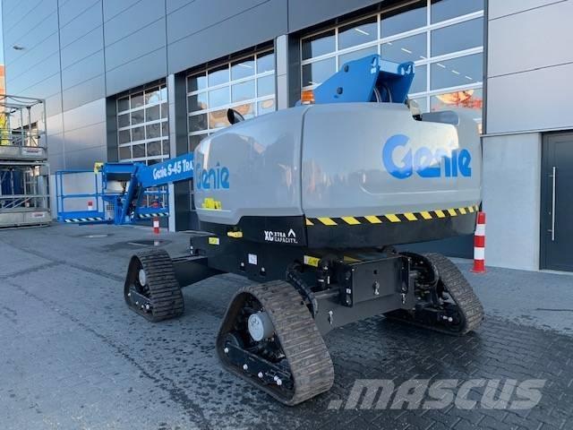 Genie S 45 XC Trax Teleskopiniai keltuvai