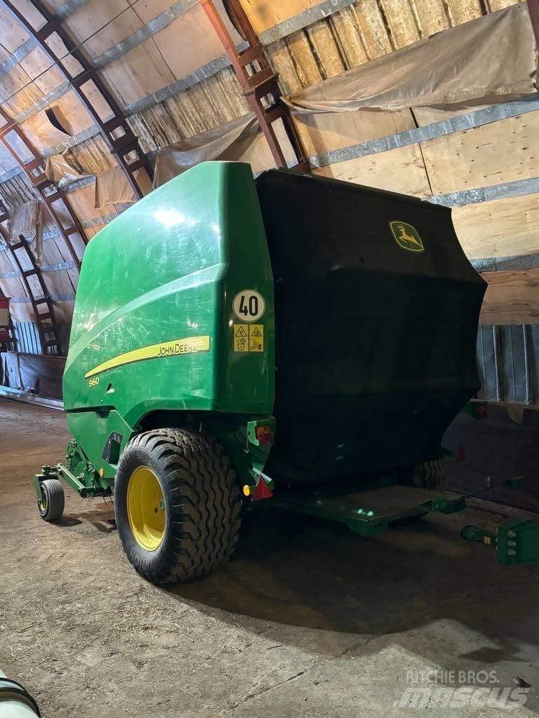 John Deere 960 Ritinių presai
